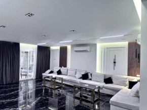Apartment Ad Doqi